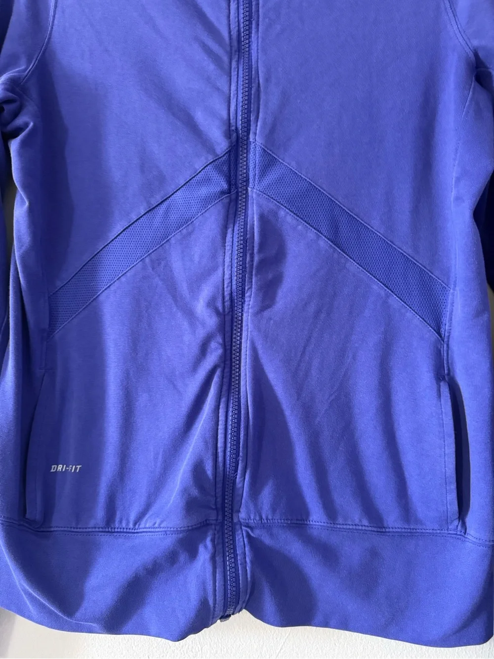 Nike Dri-FIT Women’s Full Zip Athletic Jacket – Size Large